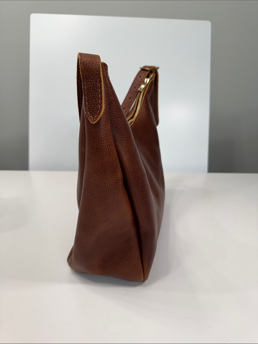 Portland Leather Brown Pebble Shoulder Bag - Picture 4 of 9